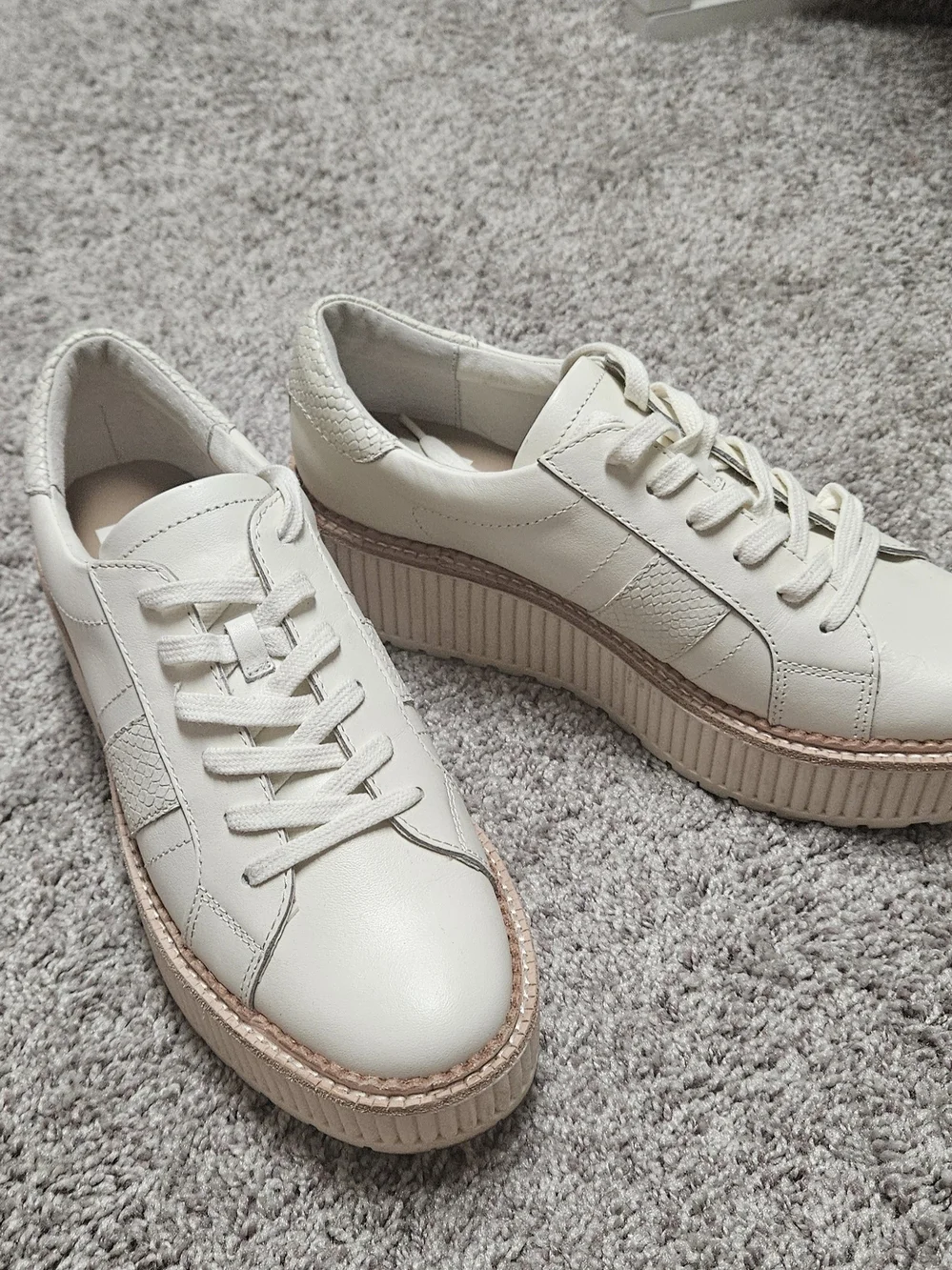 Leather Dolce Vita Cream Platform Sneakers with Textured Side Panel